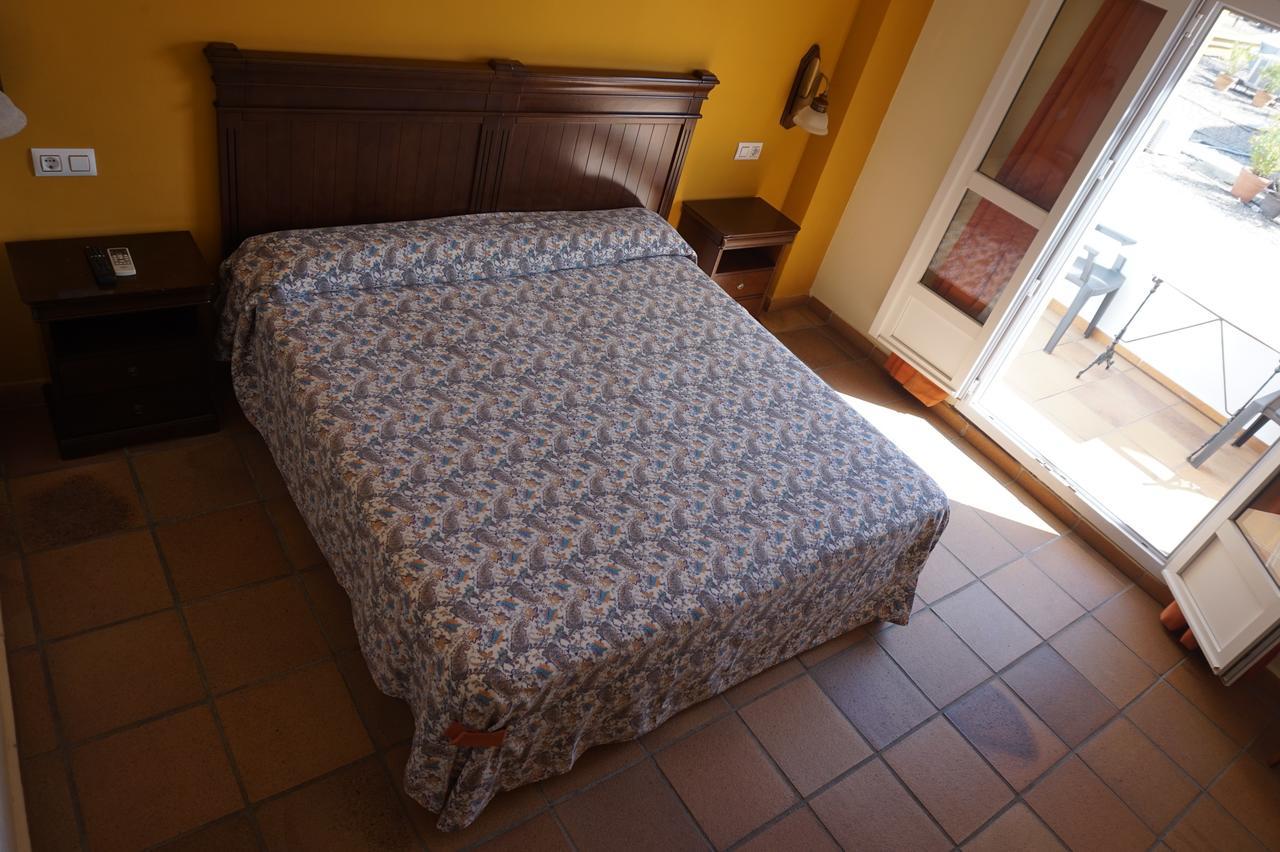 La Palmosa Hotel Alcalá de los Gazules Eksteriør billede